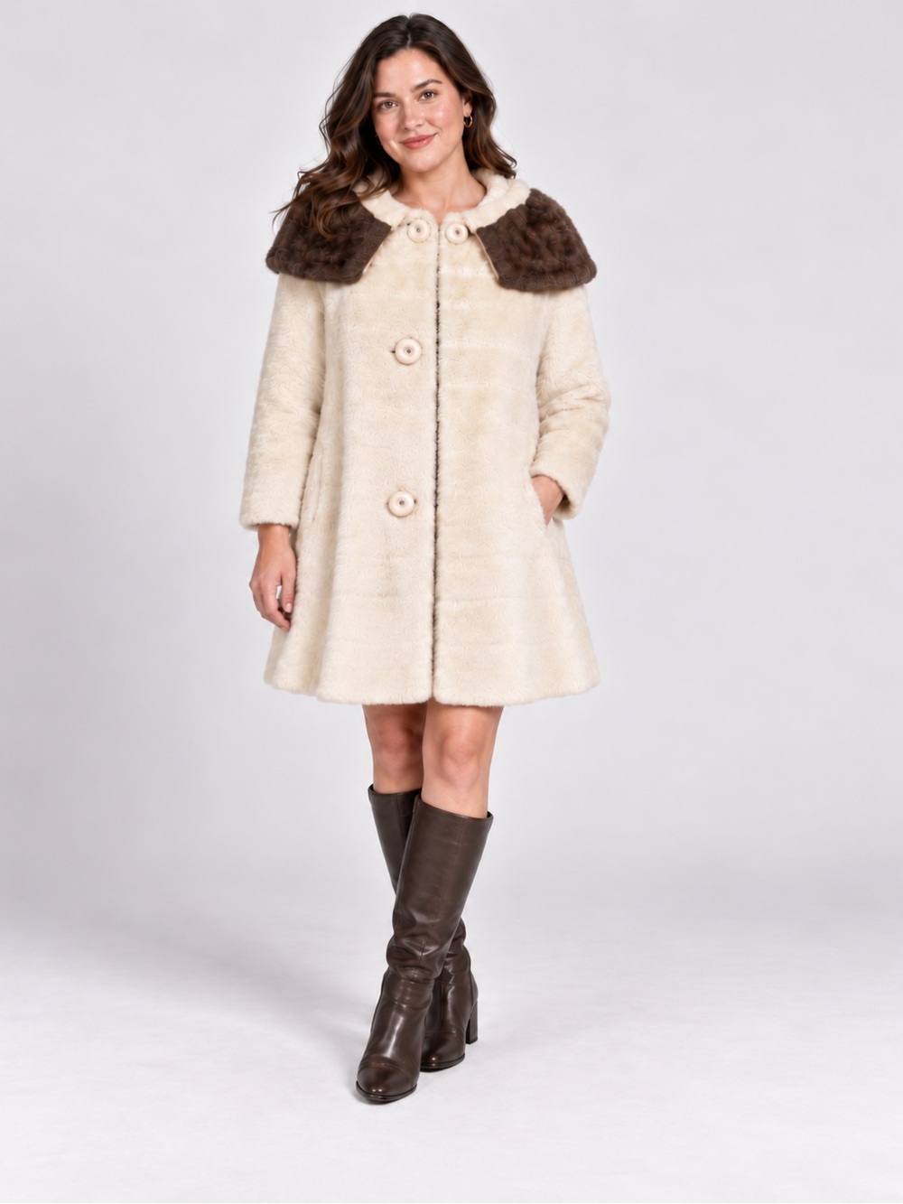 Vintage 60s Ivory Faux Fur Car Coat Brown Cape Collar Mod Glam Swing L Ladylike